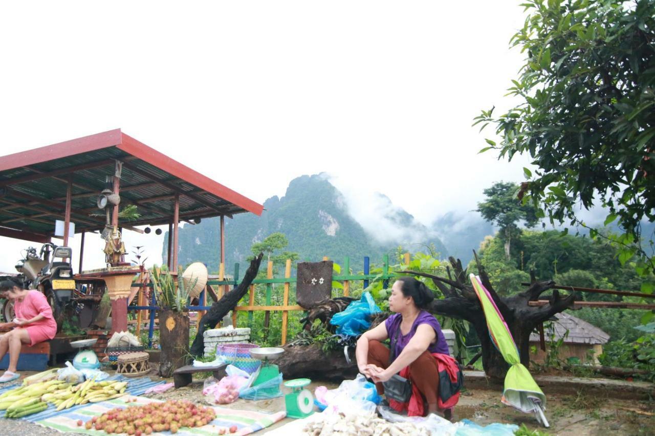 Vang Vieng Victory Hotel Buitenkant foto