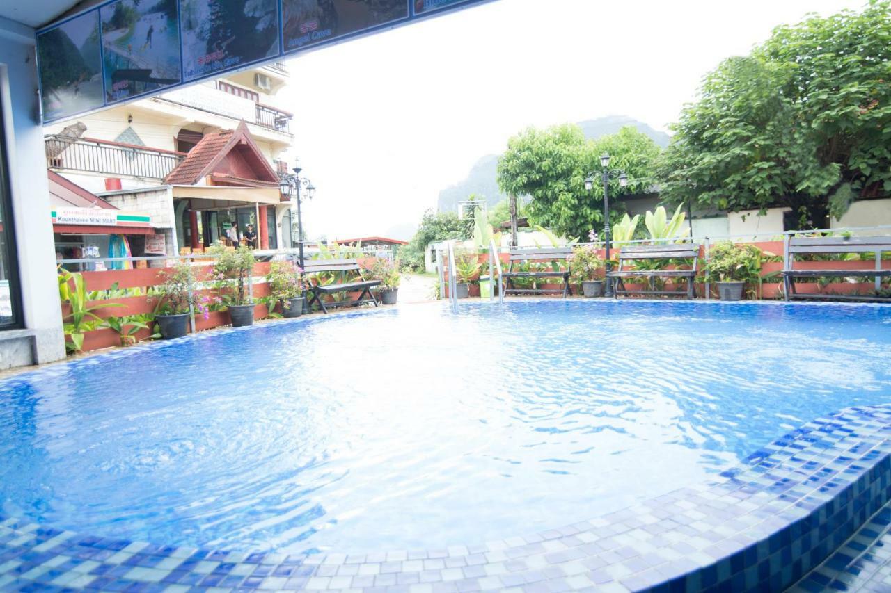 Vang Vieng Victory Hotel Buitenkant foto